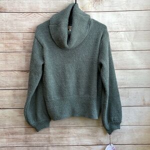 NEW‎ WITH TAGS KAISLEY COWL NECK SWEATER IN GREEN